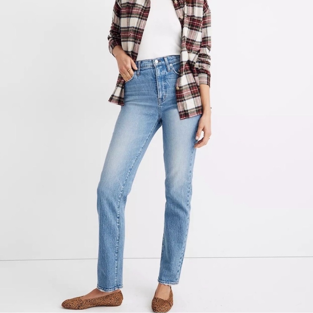 Madewell Classic Straight Jean Size 27 Straight leg jeans Light Wash High rise
